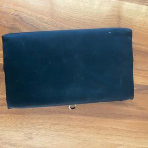 Black Clutch